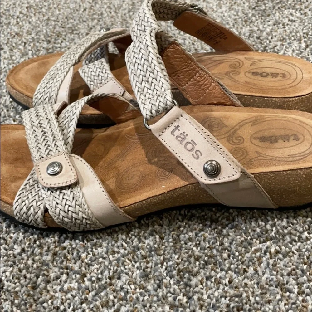 Taos Sandals - Picture 3 of 3